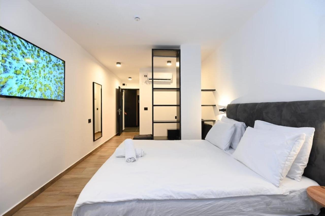 Selfie'S Boutique Hotel Tiberiade Esterno foto